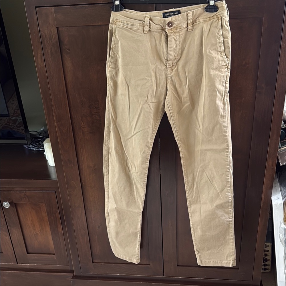American Eagle Outfitters Tan Chinos Classic Straight-Leg